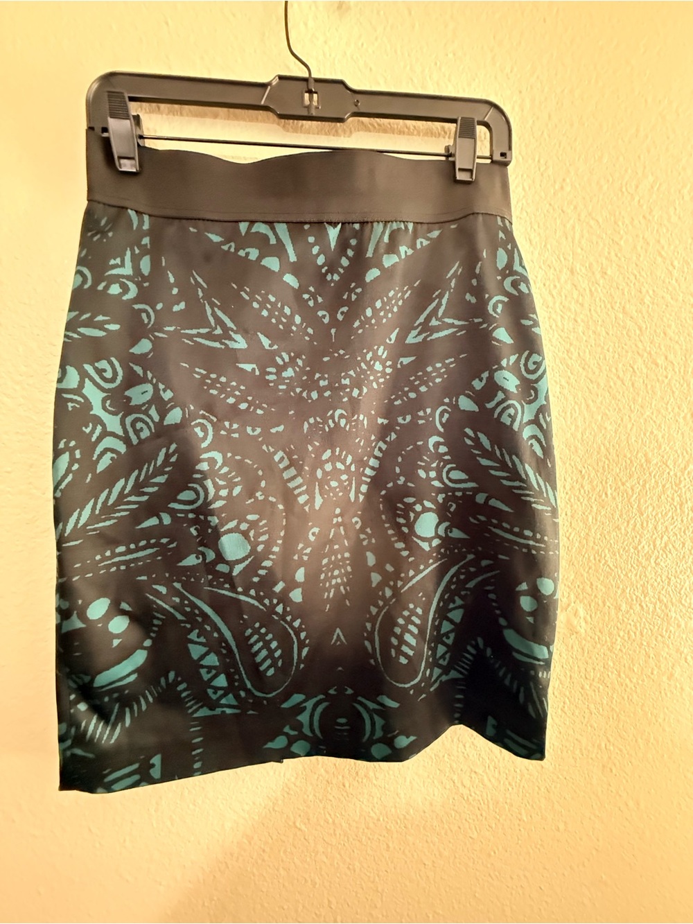 Express Teal and Black Patterned Pencil Skirt